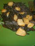 Linguine al Nero di Seppia (Milaneza) com Tiras de Pota,..