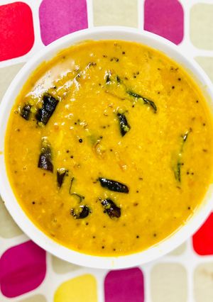A picture of Dal tadka.