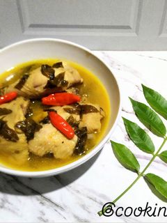 Foto resep Ayam Lempah Kuning Daun Kedondong Khas Belo Laut Bangka Belitung