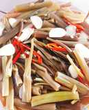 Dưa rau muống ăn cơm tấm