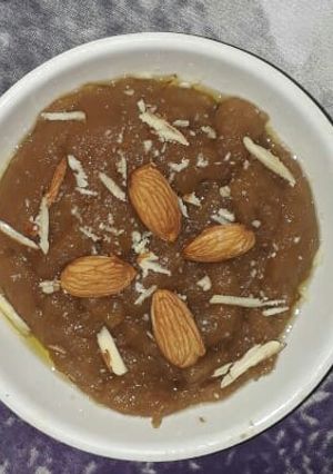 A picture of Aate Ka Halwa.