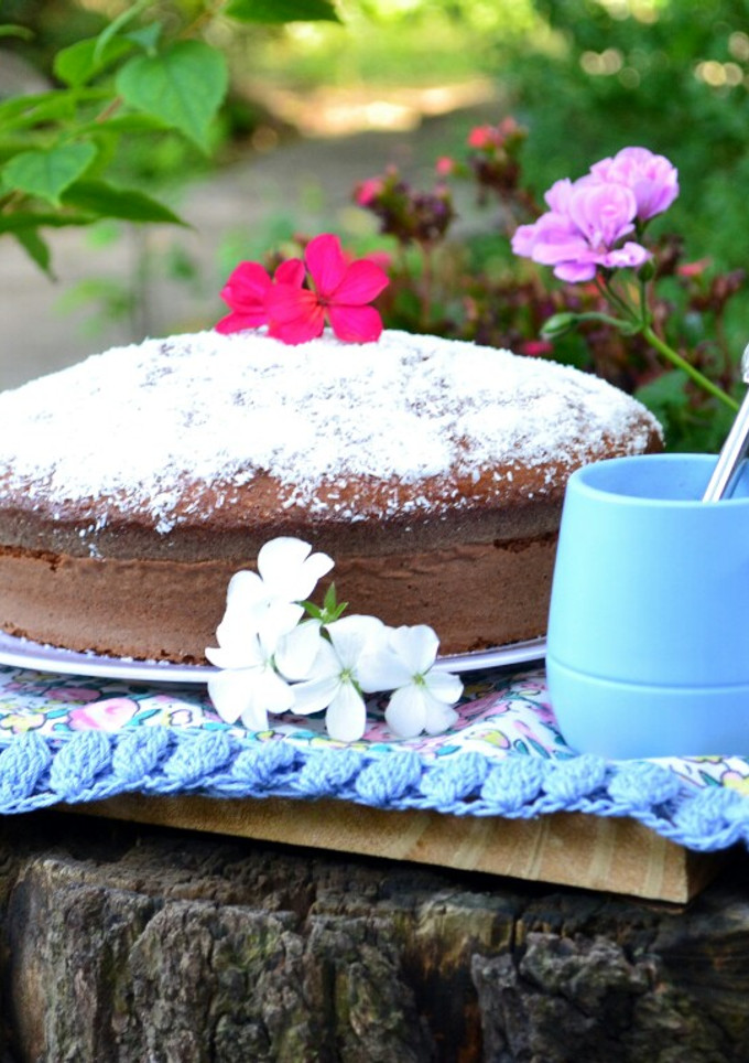 Una foto de Torta de yogur, limón y coco🤓