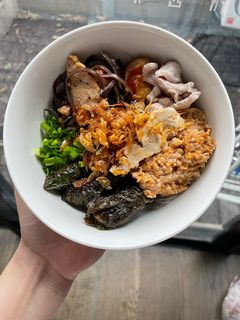 Hình của món Bánh đa cua Hải Phòng.