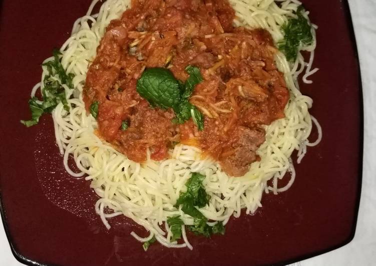 Recipe of Speedy Supergetti bolognaise simple recipe