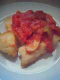 Palometa con tomate y pimientos