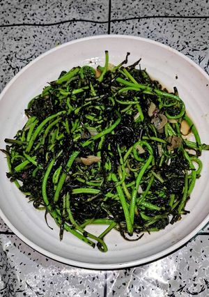Foto resep Tumis pakis merah