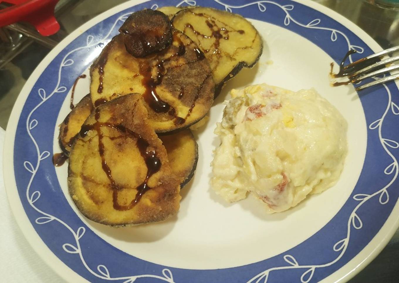 Berenjenas fritas con miel de caña