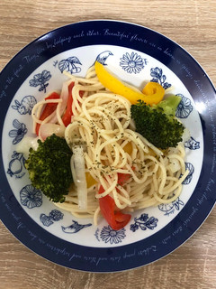 健康時蔬蒜炒義大利麵 的食譜成品照片