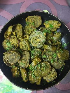 પાત્રા (Patra Recipe In Gujarati) રેસીપી મુખ્ય ફોટો