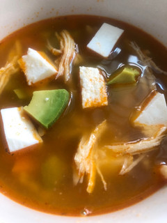 Una foto de Caldo Tlalpeño
