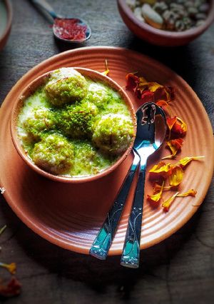 ক্ষীর মালাই(Kheer Malai recipe in Bengali) রেসিপির প্রধান ছবি