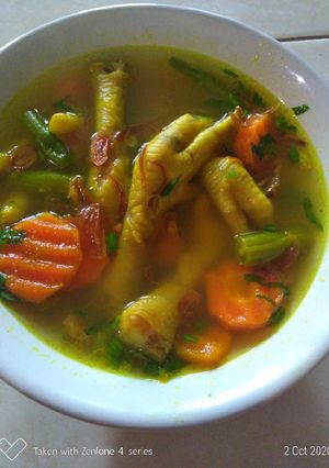 Foto resep Ceker ayam kuah kuning seger