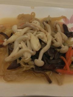 [好菇多多]菇菇炒榨菜 的食譜成品照片