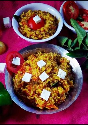 वेज पनीर खिचड़ी (veg paneer khichdi recipe in Hindi) रेसिपी मुख्य फोटो