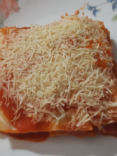 Una foto de Lasaña de atún, sin bechamel