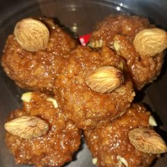 A picture of Sohan halwa.