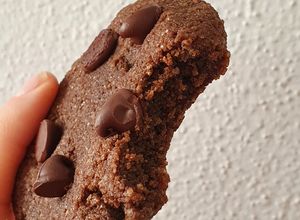 Una foto de Galletas doble chocolate con harina de almendras