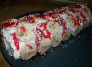 Una foto de Pionono con dulce de leche y banana