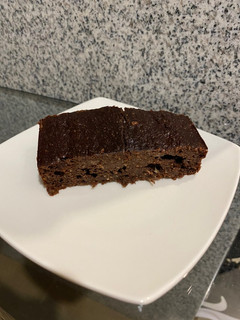 Una foto de Brownie avena y plátano