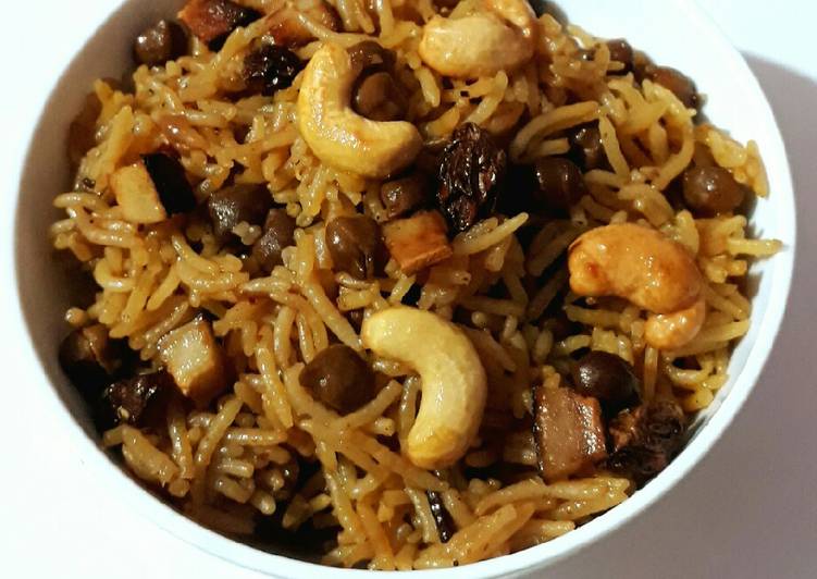 Steps to Make Any-night-of-the-week Chana Pulao