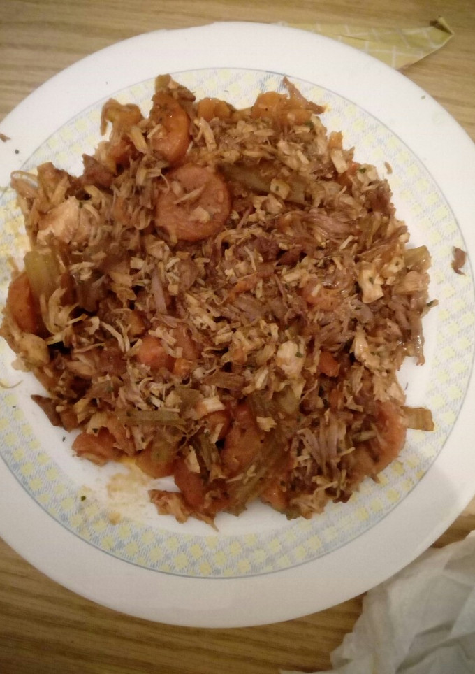 Una foto de Ropa vieja (sobras del cocido Frito)
