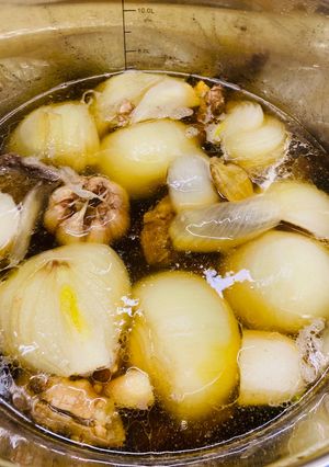 Hình của món Canh sườn bò hầm kiểu Hàn.