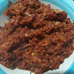 A picture of My crayfish sauce.