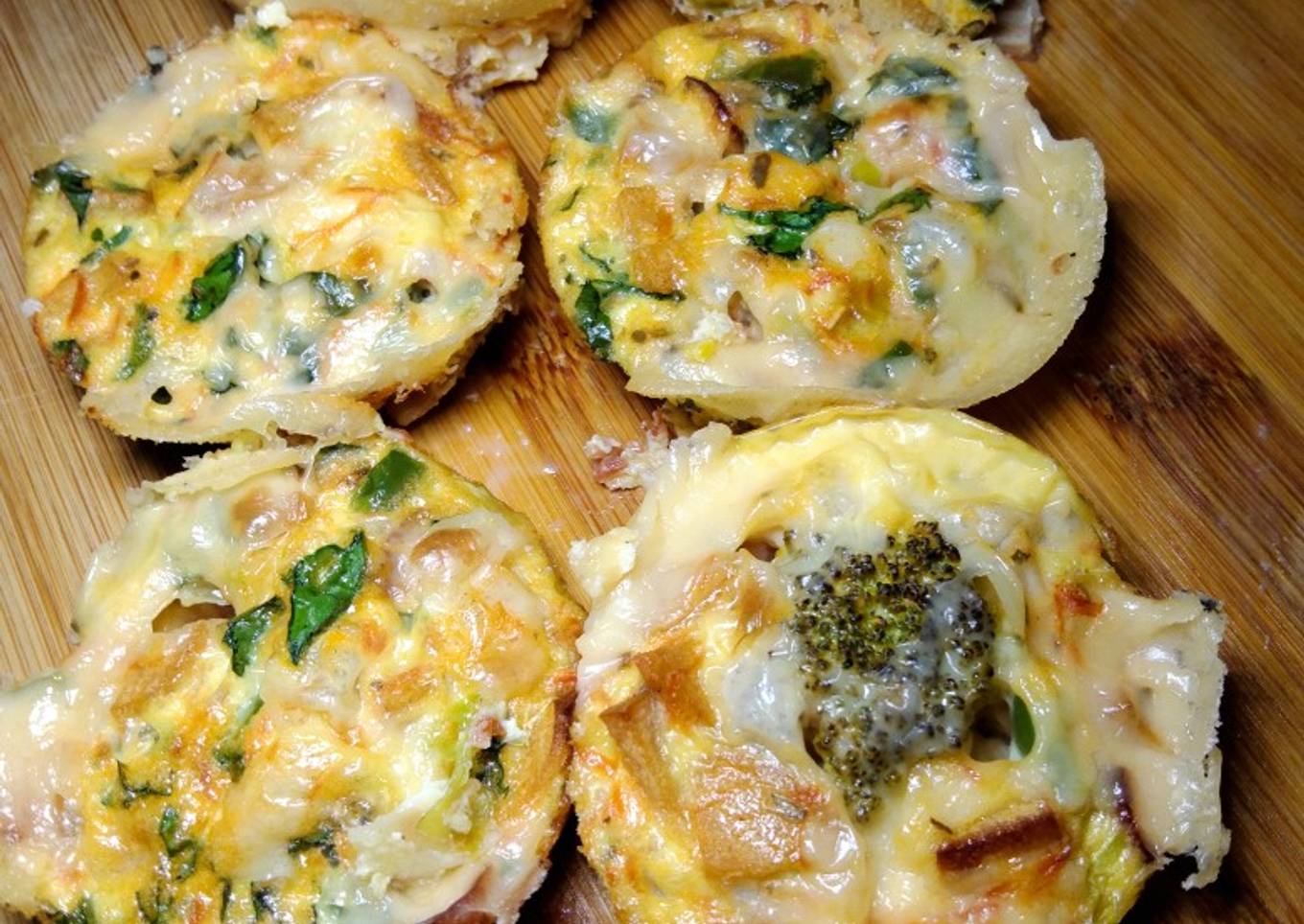 Cheesy Egg Muffins