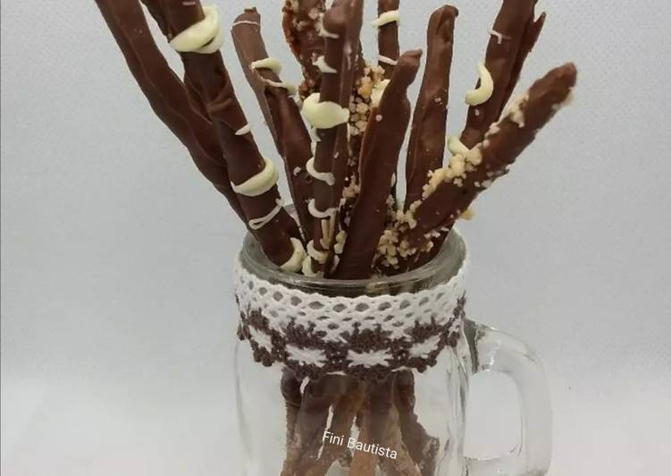Palitos crujientes de chocolate