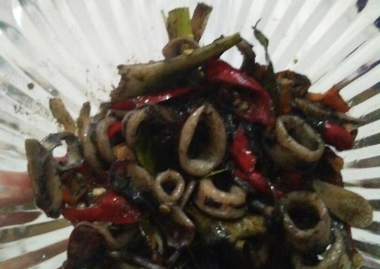 Resep Cumi bumbu hitam yang nikmat