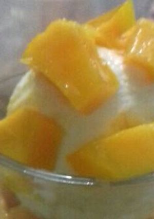 Foto resep Soft mango topping ice cream #enakanbikinsendiri