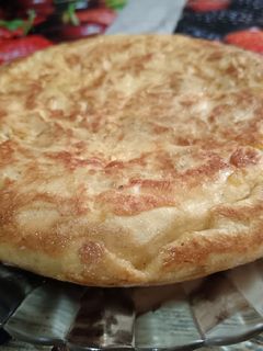Una foto de Tortilla de patatas clásica (sin cebolla)