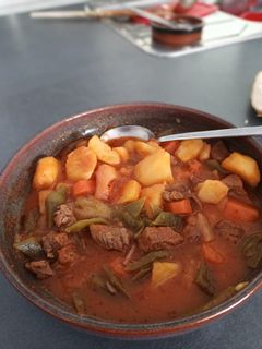 Una foto de Guiso italiano spezzatino