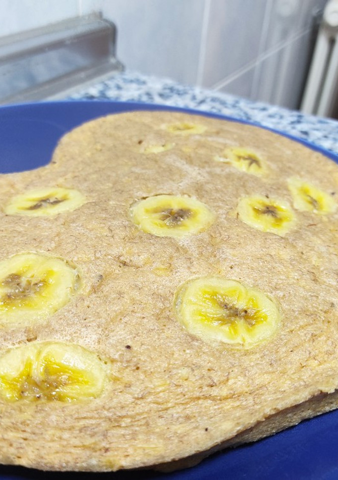 Una foto de Bizcocho de plátano y avena al microondas