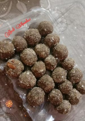 A picture of Millet sweet ladoo (Ragi flour sweet ladoo).