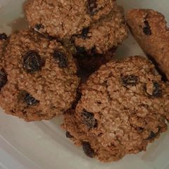 A picture of Oatmeal Cookies.