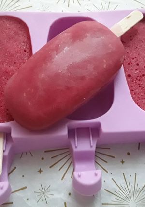 2 összetevős málnafagyi recept fotója