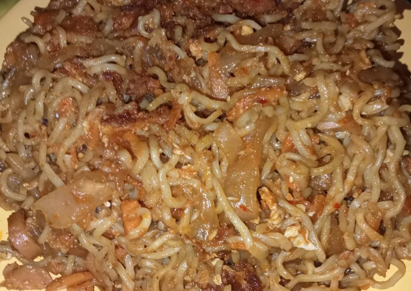 Mie goreng campur
