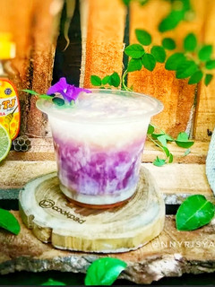 Foto resep Es Susu Bunga Telang