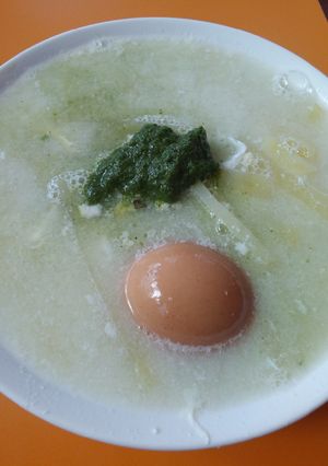 Una foto de Sopa verde