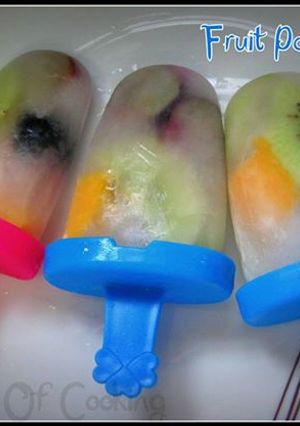 A picture of Fruit Popsicle.