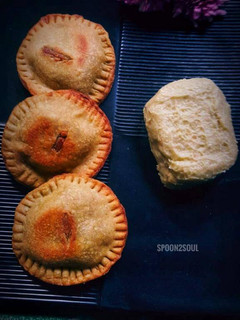 பெரட் பைஸ் (குவா சீஸ் சீஸ்) செய்முறை முக்கிய புகைப்படம்