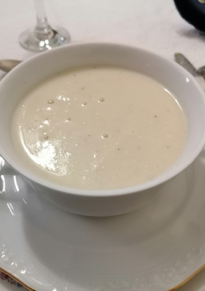Una foto de Crema de cebolla a la cerveza