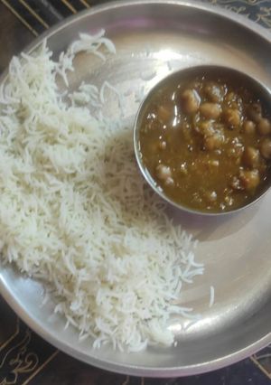 छोले चावल(chole chawal recipe in hindi) रेसिपी मुख्य फोटो