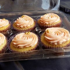 A picture of Banana cup cakes.