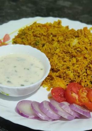 नमकीन पुलाव (namkeen pulao recipe in Hindi) रेसिपी मुख्य फोटो