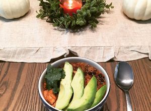 Una foto de Mexican skillet de pollo y quinoa (Gluten free & dairy free)