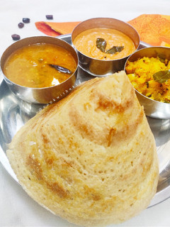 मिक्स दाल डोसा (Mix dal dosa recipe in Hindi) रेसिपी मुख्य फोटो
