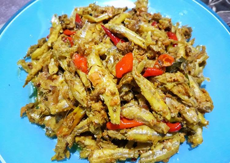 Resep Teri Basah Bumbu Kuning Oleh Asna At Qtaqta Cookpad
