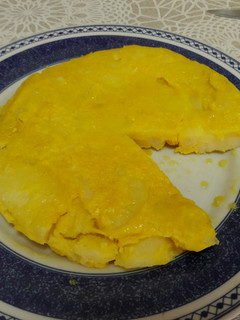 Una foto de 🇪🇸Tortilla "española" de mijo baja en grasa y vegana(versión con harina) 🍳
